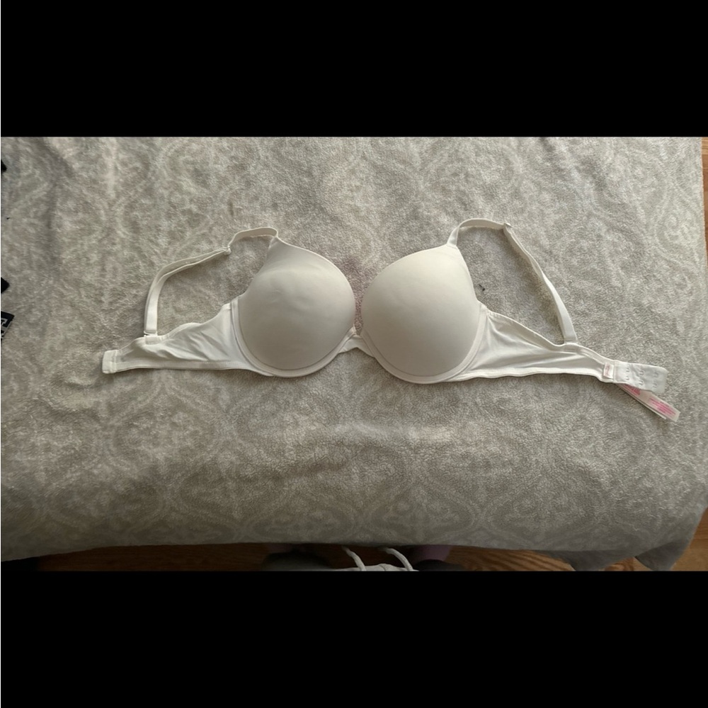 Victoria’s Secret bra, 34d